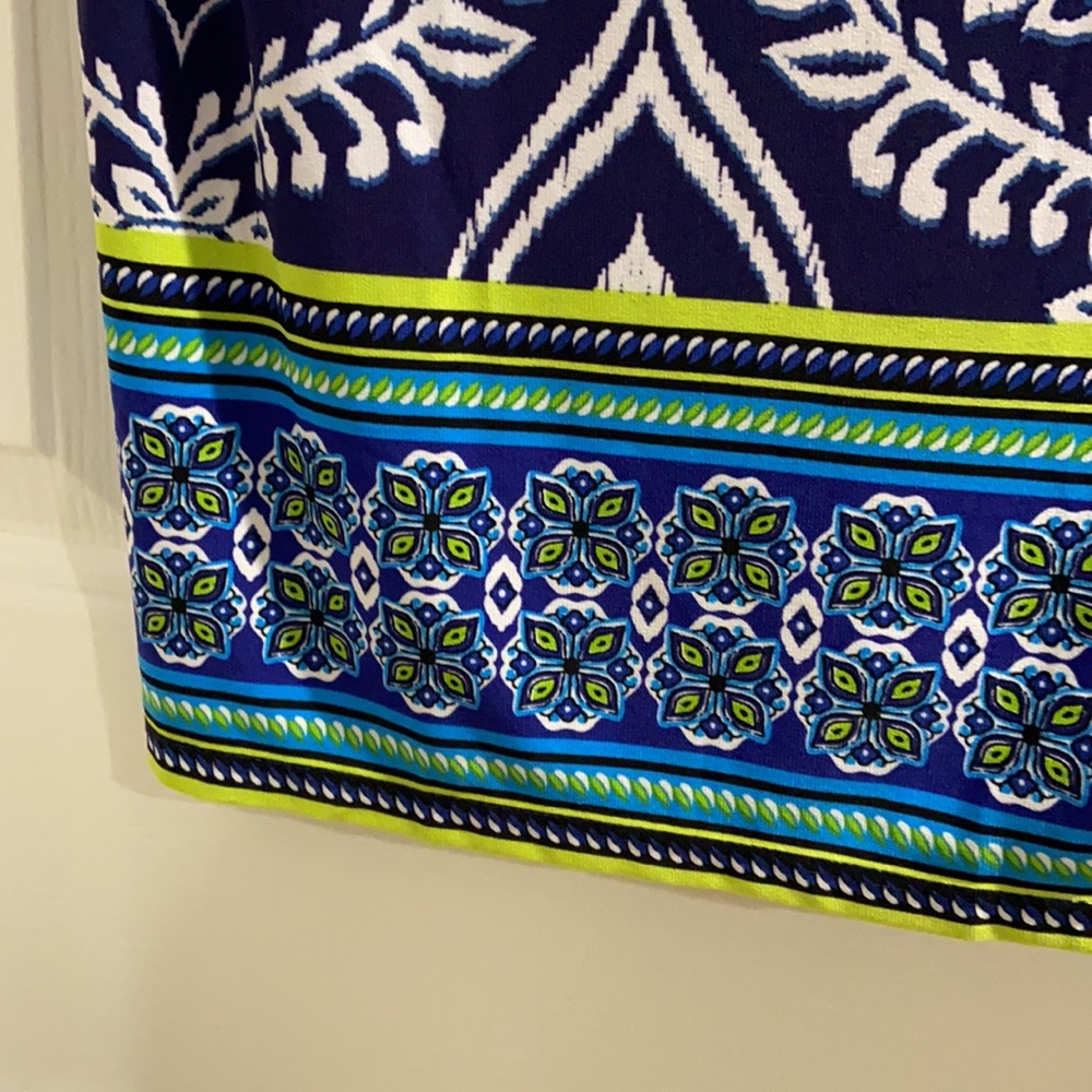 Vince Camuto dress - Picture 3 of 7